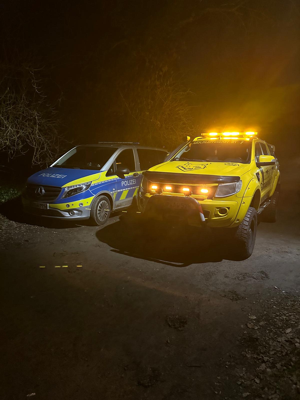 Abschleppdienst Wolf – Nachteinsatz mit Polizei